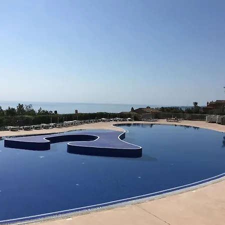 With Pool And Beautiful View Διαμέρισμα